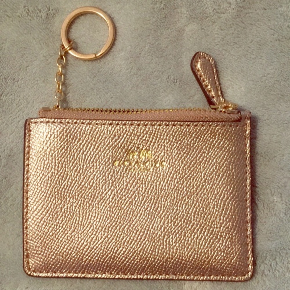 Coach ID wallet